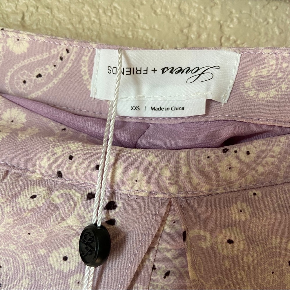 Lovers + Friends Ravenna Pant in Purple Bandana - Picture 4 of 15